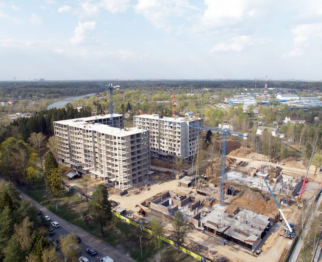Ход строительства Смарт квартала Лесная Отрада (1-я и 2-я очереди) - апрель